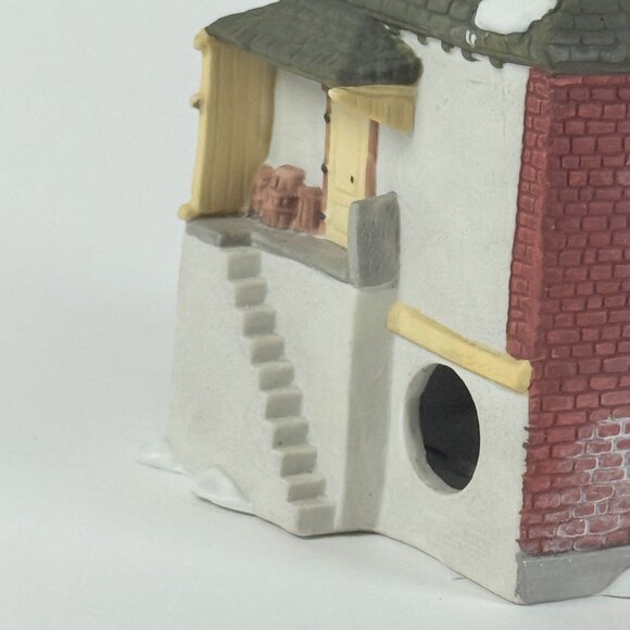 Dept 56 Heritage Village 1986 A Christmas Carol Fezziwigs Warehouse Lighted Chri - Picture 6 of 7